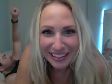 Naked cam couple venusqueen07 image #4020855