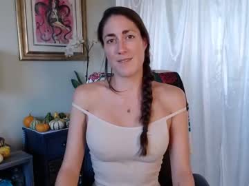 Naked cam girl positively_lyla_ image #235852