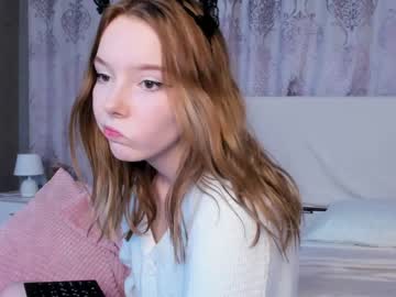Naked cam girl lill_alice image #1900757