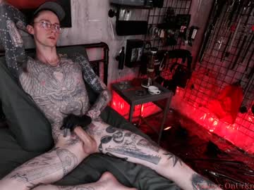 Naked cam man tattedtrevorsmith image #2335198