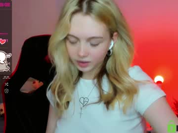 Naked cam girl small_blondee image #3683597
