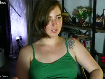 Naked cam girl maeveminx image #2255727