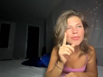 naturalnaomi naked cam