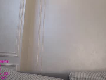 Naked cam girl lindamei image #2781763