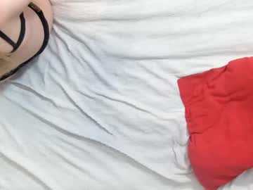Naked cam girl shycinderella image #667644