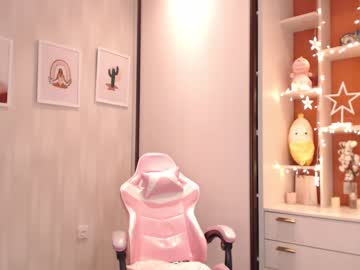 Naked cam girl hi_teika image #205222