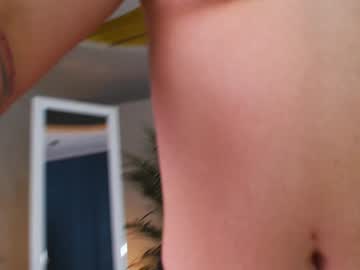 Naked cam girl crystall_renn image #4034630