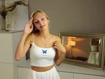 Naked cam girl darlinechapel image #4026238