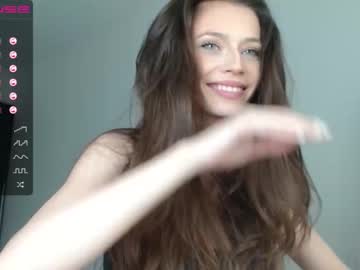Naked cam girl isia_slay image #1784568