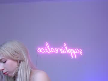 Naked cam girl sapphirealice image #2346146