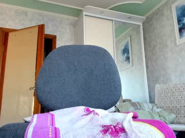 Naked cam couple yourgirl_044 image #3283820