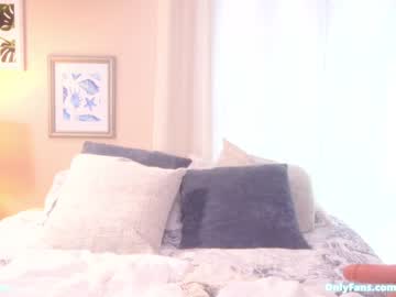 Naked cam girl briebelle image #2890716