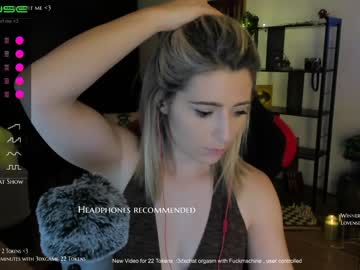 Naked cam girl kimilee22 image #2125163