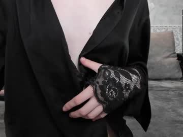 Naked cam girl eleanor_morte image #2251124