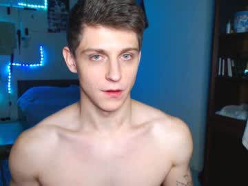 Naked cam man insider_death image #2989366