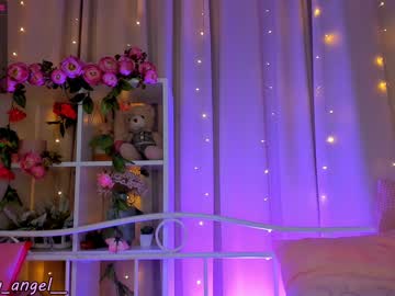 Naked cam girl annbarby image #515128