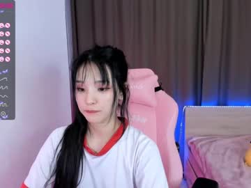 Naked cam girl aisneon image #2036637