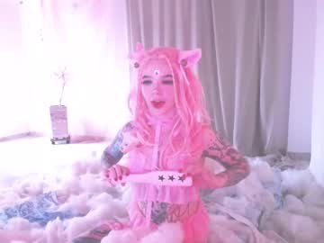 Naked cam girl kendalltyler image #1118334