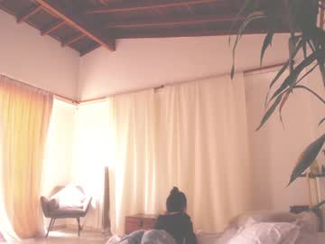 Naked cam girl kendalltyler image #2490048