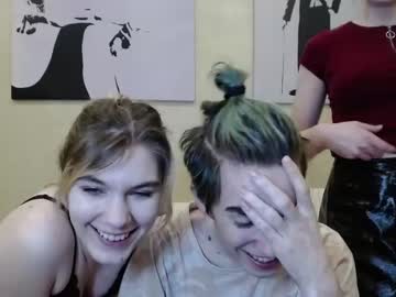 Naked cam couple shyybabybannyy image #815327