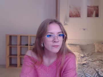 Naked cam girl scharmanta image #3952832
