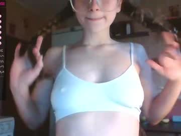Naked cam girl mekyy_no_neko image #2997106