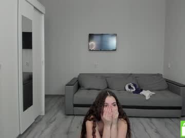 Naked cam girl reilbell image #3893523