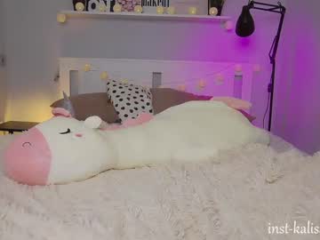 Naked cam girl kalisa_pearl image #292476