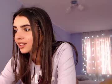 Naked cam girl nika_la image #1344738