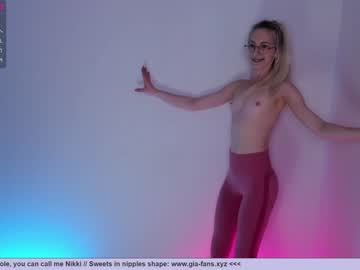 Naked cam girl girl_i_am image #3056179