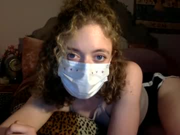 sweetmarie223 naked cam