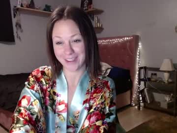 Naked cam girl its_me_ella image #8737