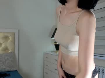 Naked cam girl kare_maya image #1334681