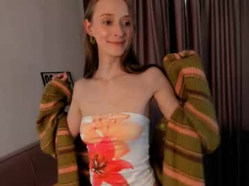 Naked cam girl nova_mist image #4073463