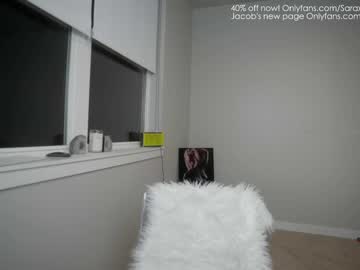 Naked cam girl saraxjacob image #2572245