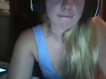 Naked cam girl zettafoxx image #768607