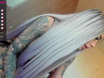 Naked cam girl diamond_jo image #3384178
