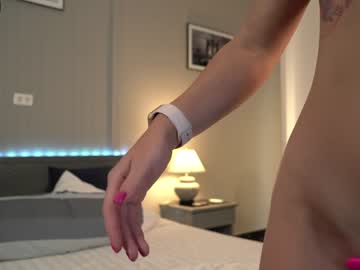 Naked cam girl cute__foxy image #3326016