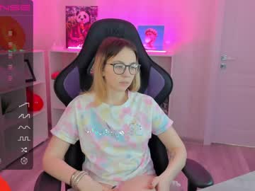 Naked cam girl amy_h0ney image #3711584