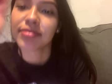 cherryxoxo99 naked cam