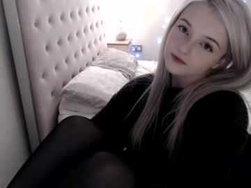 Naked cam girl xoberry image #171746