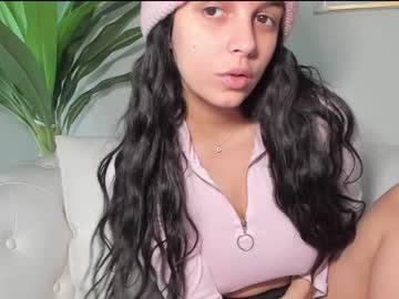 Naked cam girl lilbeccaxo image #2188605
