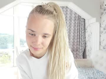 Naked cam girl infinite_reality image #1740917