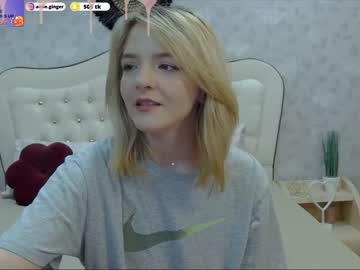 Naked cam girl ginger_pie image #2825577