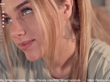 Naked cam girl mia_milagros image #2793137