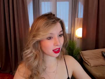 Naked cam girl milablush image #3383407