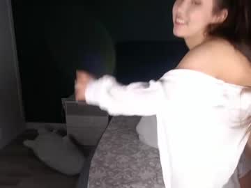 Naked cam girl lina_tyan image #1418309