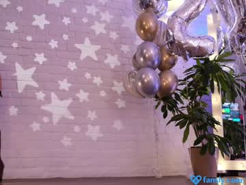 Naked cam girl eva_fashionista image #3653541