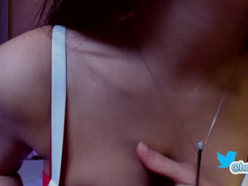 Naked cam girl hollyextra image #3214502