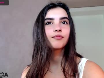 Naked cam girl nika_la image #1402037